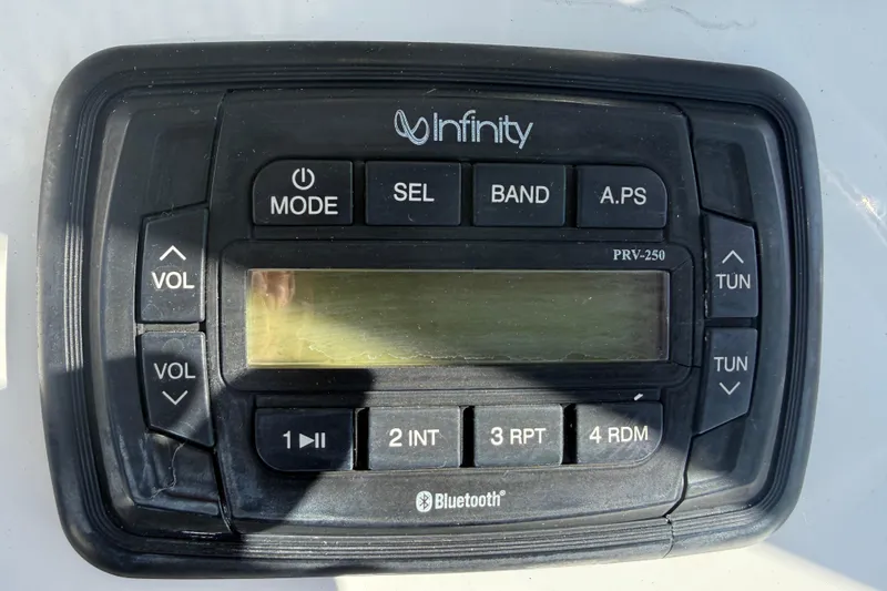 Slide: The Image of Infinity PRV-250 marine stereo system on 2014 Sea Hunt Triton 220 boat. - 12