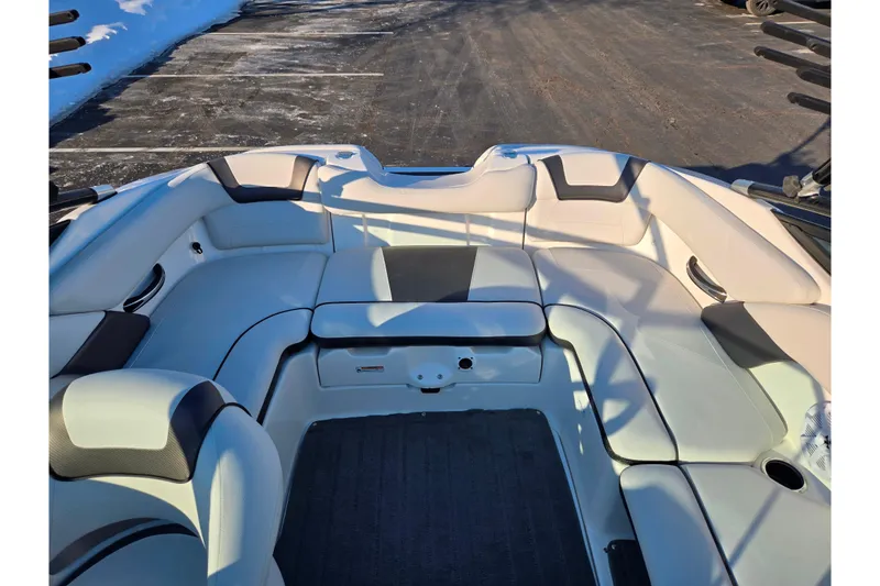 Slide: The Image of 2014 Yamaha AR192 boat interior with spacious seating and sleek design. - 20