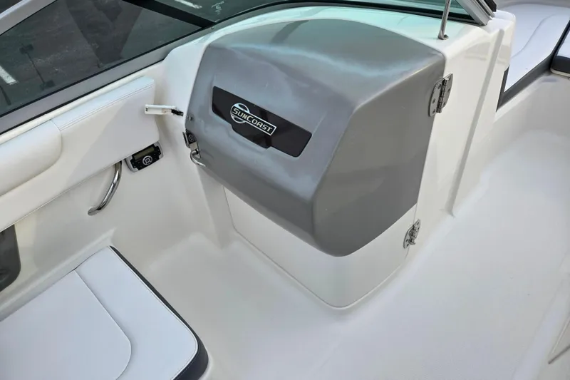Slide: The Image of 2016 Chaparral 210 Suncoast Ski & Fish boat interior with Suncoast logo. - 15