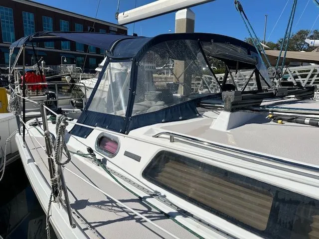 Slide: The Image of Catalina 350 MkII 2008 - 2