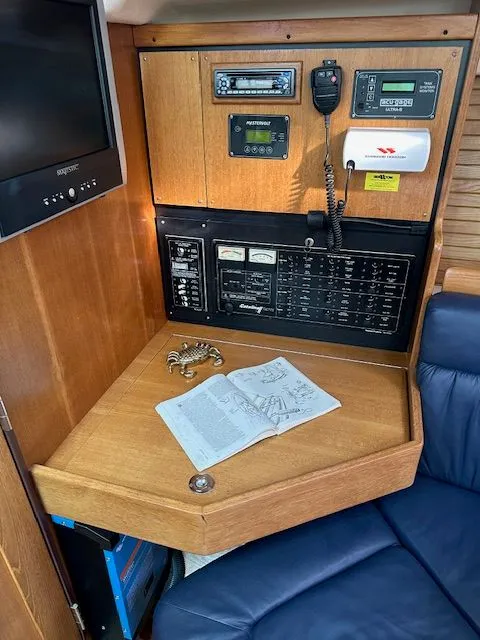Slide: The Image of Catalina 350 MkII 2008 - 21