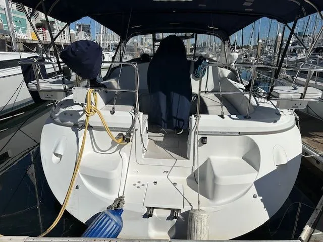 Slide: The Image of Catalina 350 MkII 2008 - 4