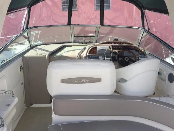 Slide: The Image of Sea Ray 310 Sundancer 2002 - 4