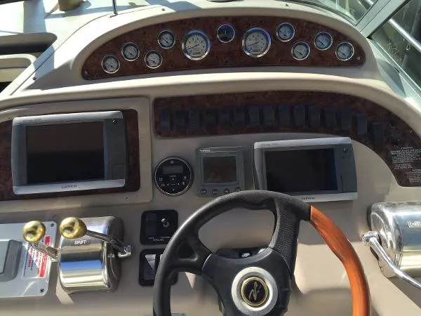 Slide: The Image of Sea Ray 310 Sundancer 2002 - 5