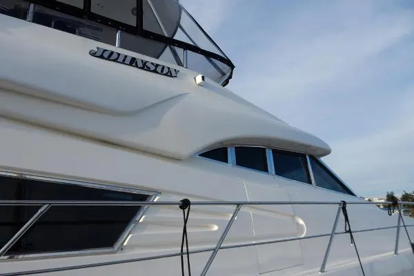 Slide: The Image of Johnson 70 Motor Yacht 2001 - 3