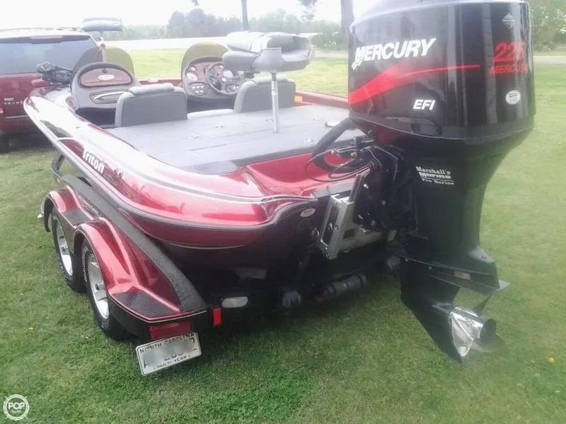 Slide: The Image of Triton Tr-20 Bass Master Classic Limited Edition 2003 - 1