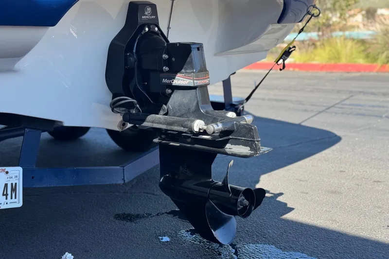 Slide: The Image of Rear view of a 2008 Crownline 21 SS boat with MerCruiser engine. - 7