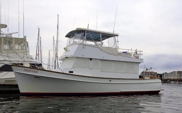 Slide: The Image of Bristol Trawler (stabilized) 1969 - 0