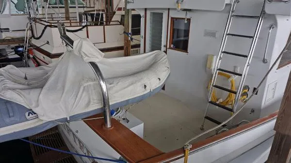 Slide: The Image of Bristol Trawler (stabilized) 1969 - 3