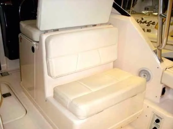 Slide: The Image of Tiara 3100 LE 2003 - 10