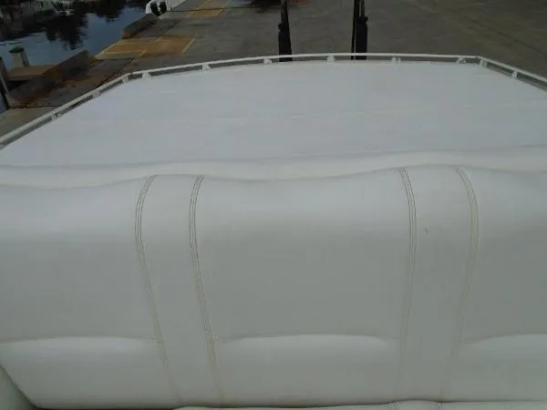 Slide: The Image of CIGARETTE 38 TOP GUN 2001 - 4