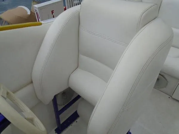 Slide: The Image of CIGARETTE 38 TOP GUN 2001 - 5