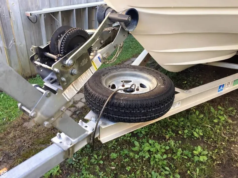 Slide: The Image of Triumph 215 Center console 2007 - 3