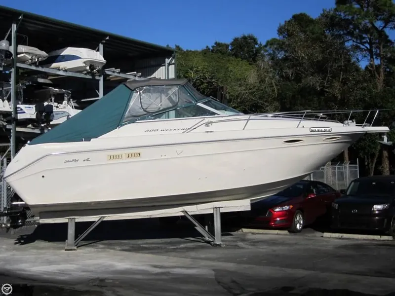 Slide: The Image of Sea Ray 300 Weekender 1995 - 6