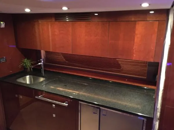 Slide: The Image of Sea Ray 450 Sundancer 2010 - 10