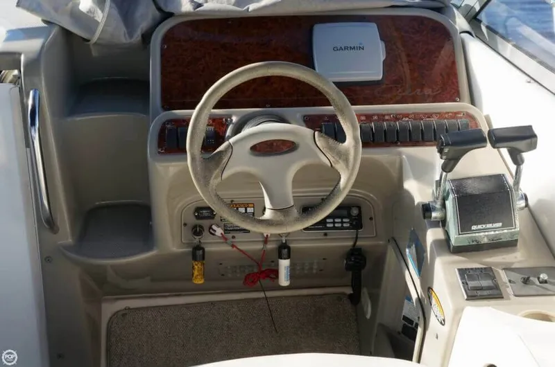 Slide: The Image of Bayliner 3055 Ciera Sunbridge 1999 - 3
