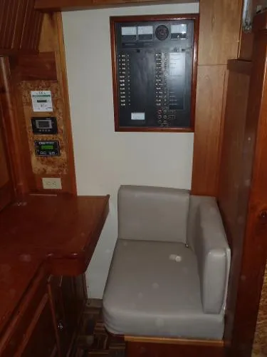 Slide: The Image of Aluminum Boat Co. 65 1984 - 7
