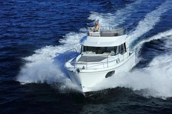 Slide: The Image of Beneteau Swift Trawler 30 2016 - 0