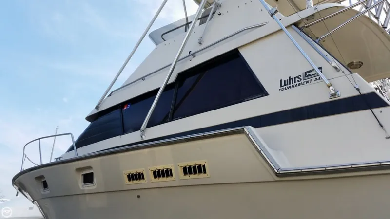 Slide: The Image of Luhrs 342 Tournament 1988 - 9