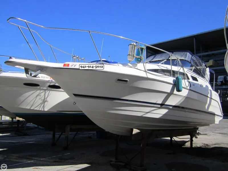 Slide: The Image of Bayliner 2855 Ciera 1998 - 7
