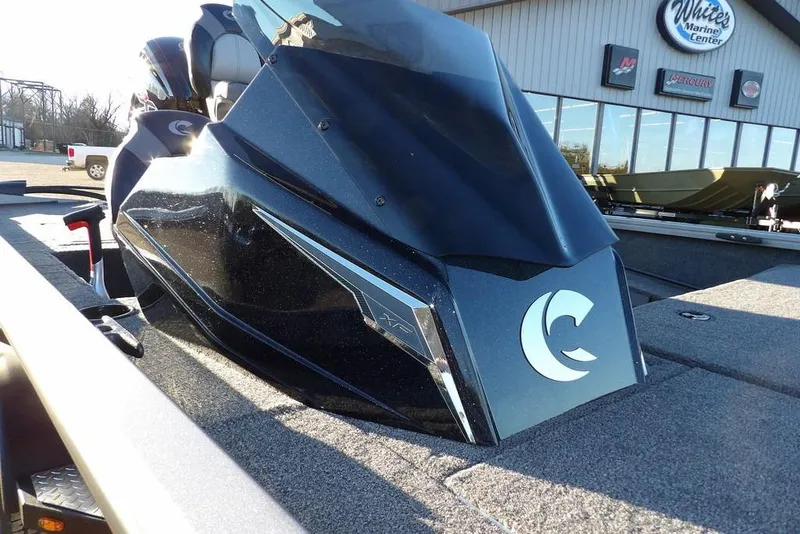 Slide: The Image of Propeller of Crestliner XFC 189 boat, 2026 model, on gravel surface. - 34