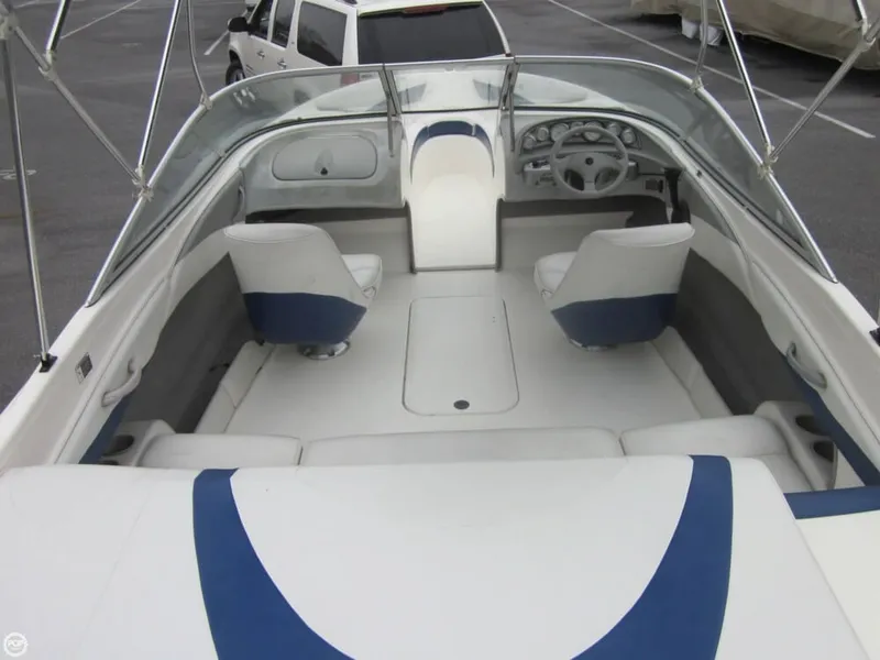 Slide: The Image of Bayliner 205 2005 - 6