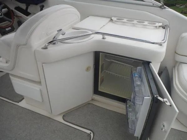 Slide: The Image of Sea Ray 280 Sun Sport 1999 - 8