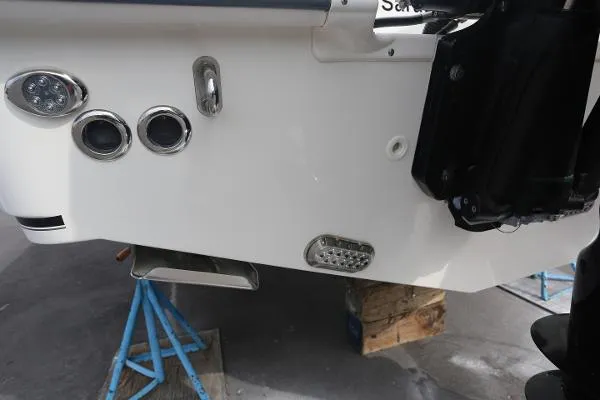 Slide: The Image of Boston Whaler 320 Outrage 2014 - 11