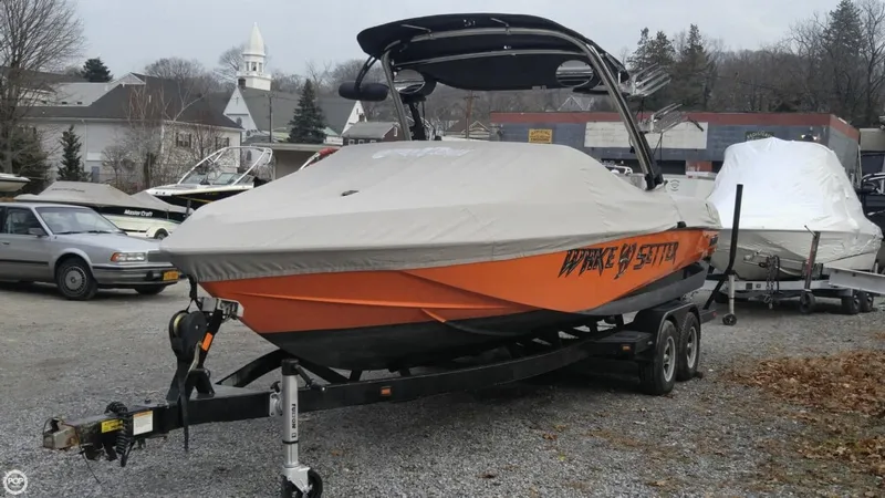 Slide: The Image of Malibu Wakesetter 247 LSV 2012 - 2