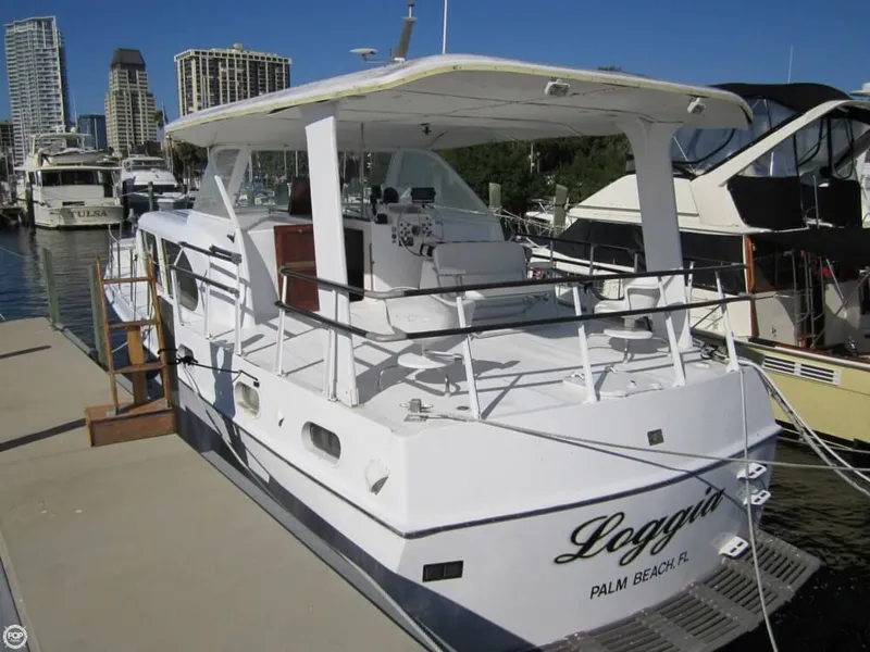 Slide: The Image of Hatteras 41 Double Cabin 1964 - 10