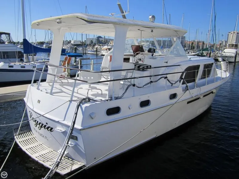 Slide: The Image of Hatteras 41 Double Cabin 1964 - 11