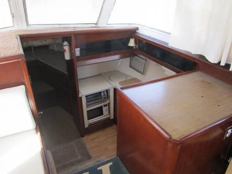 Slide: The Image of Hatteras 41 Double Cabin 1964 - 6