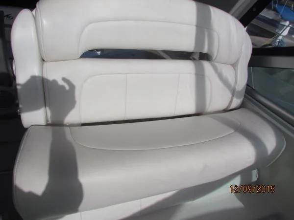 Slide: The Image of Monterey 320 Sport Yacht 2009 - 10