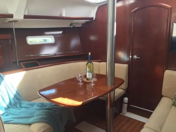 Slide: The Image of Beneteau 373 2006 - 2