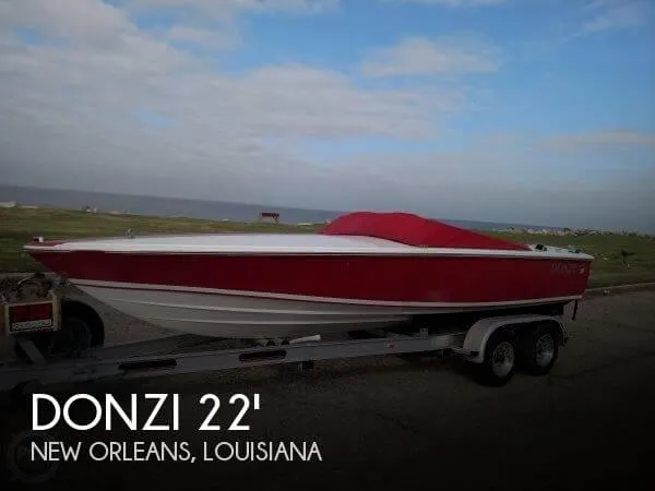 Slide: The Image of Donzi 22 Classic Speed Boat 1996 - 0