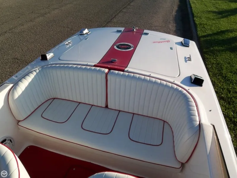 Slide: The Image of Donzi 22 Classic Speed Boat 1996 - 5