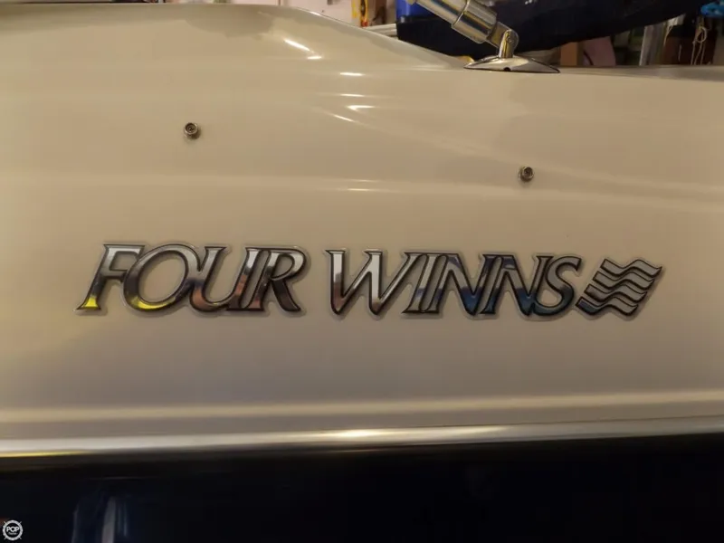 Slide: The Image of Four Winns 190 Horizon 2007 - 6