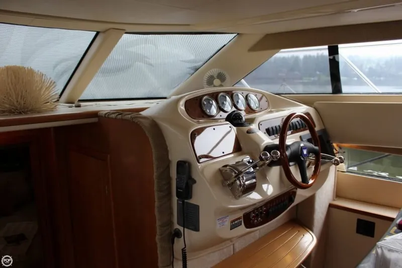 Slide: The Image of Meridian 408 Motor Yacht 2004 - 3