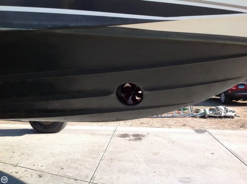 Slide: The Image of Sea Ray 480 Sedan Bridge 1999 - 4