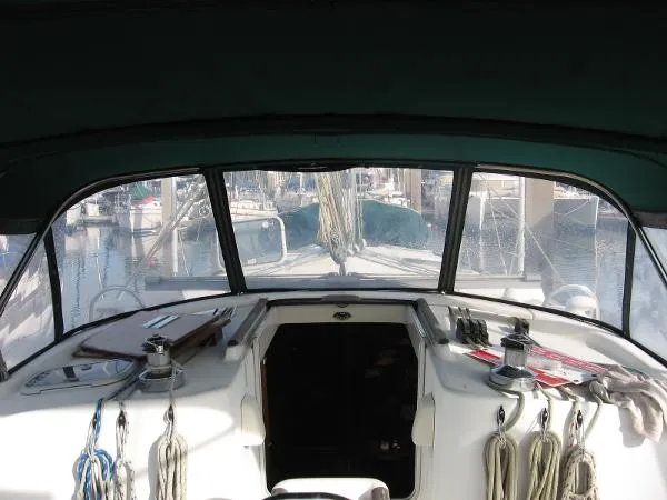 Slide: The Image of Beneteau Oceanis 411 1999 - 7