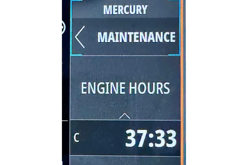 Slide: The Image of Display showing engine hours for 2023 Nimbus Weekender 9, reading 37:33 hours. - 49