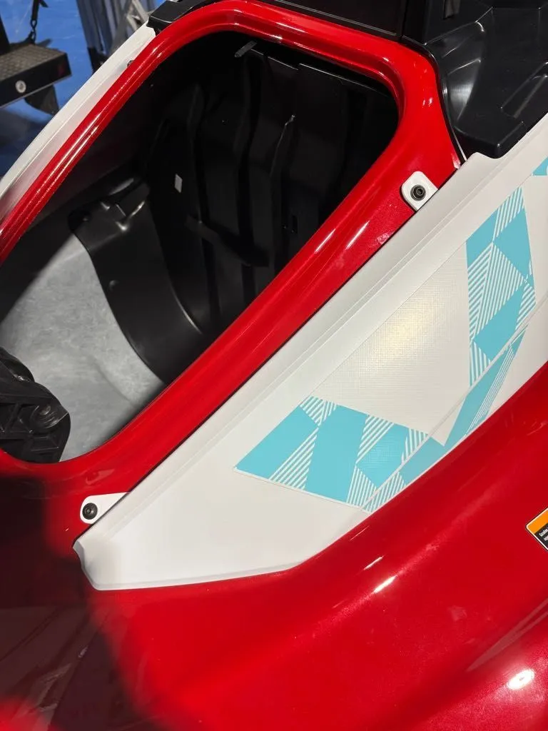 Slide: The Image of Yamaha VX Limited 2025 - 11