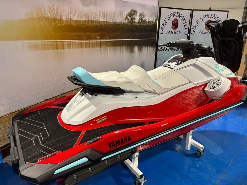 Slide: The Image of Yamaha VX Limited 2025 - 5