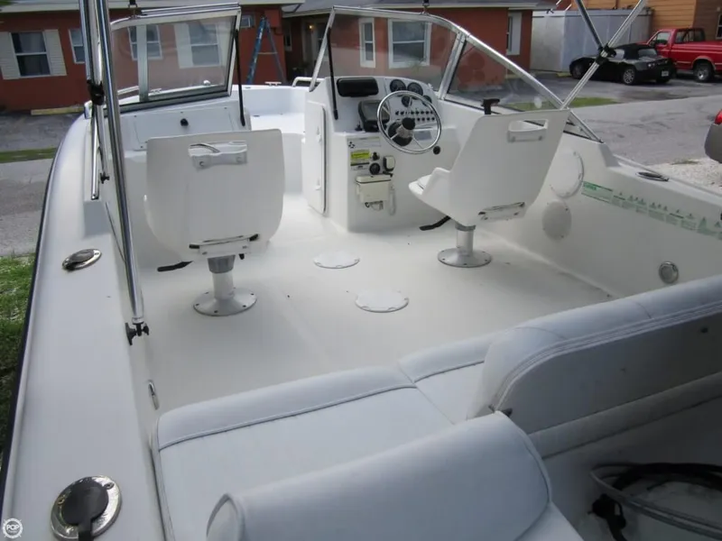 Slide: The Image of Sea Boss 180 DC 2007 - 10