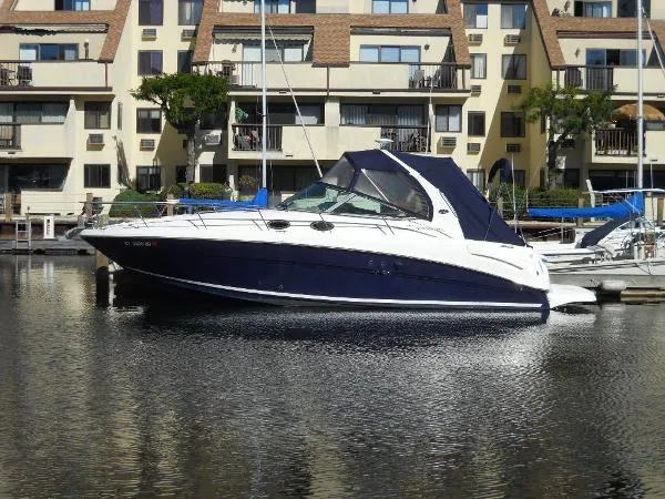 Slide: The Image of Sea Ray Sundancer 300 DA 2006 - 0