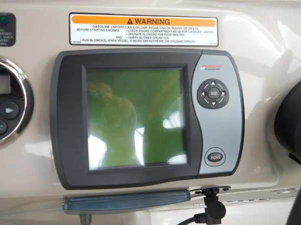 Slide: The Image of Sea Ray Sundancer 300 DA 2006 - 11