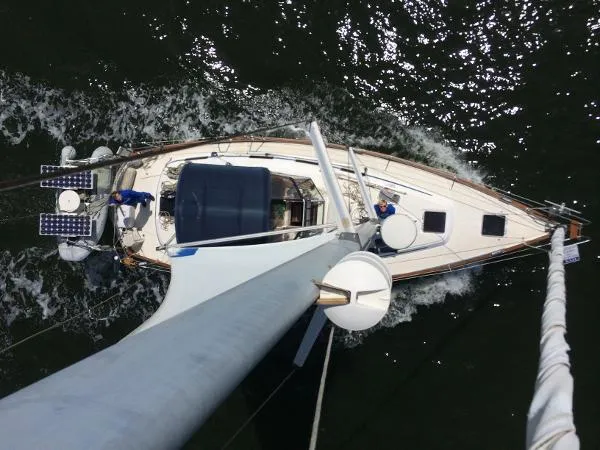 Slide: The Image of Bavaria 40 Ocean Center Cockpit 2001 - 0