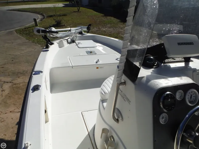 Slide: The Image of Fish Hawk 200 BF 2002 - 6