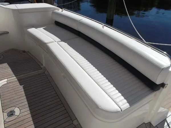 Slide: The Image of Viking Sport Cruiser Flybridge 2000 - 3