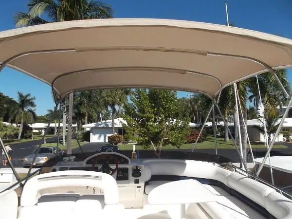 Slide: The Image of Viking Sport Cruiser Flybridge 2000 - 7